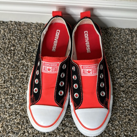 Converse Chuck Taylor All Star Shoes Black and Pink - Picture 3 of 6